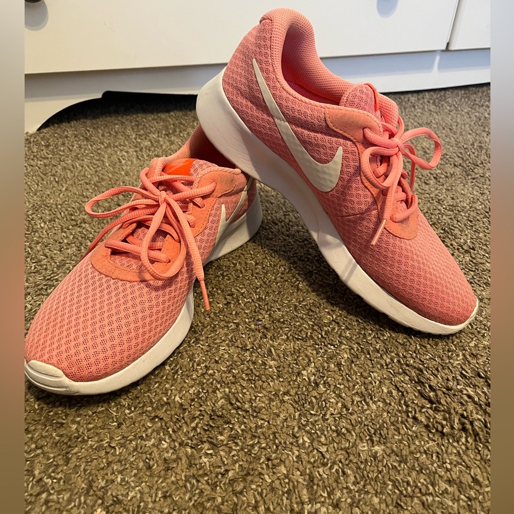 Nike sneakers - Picture 4 of 6